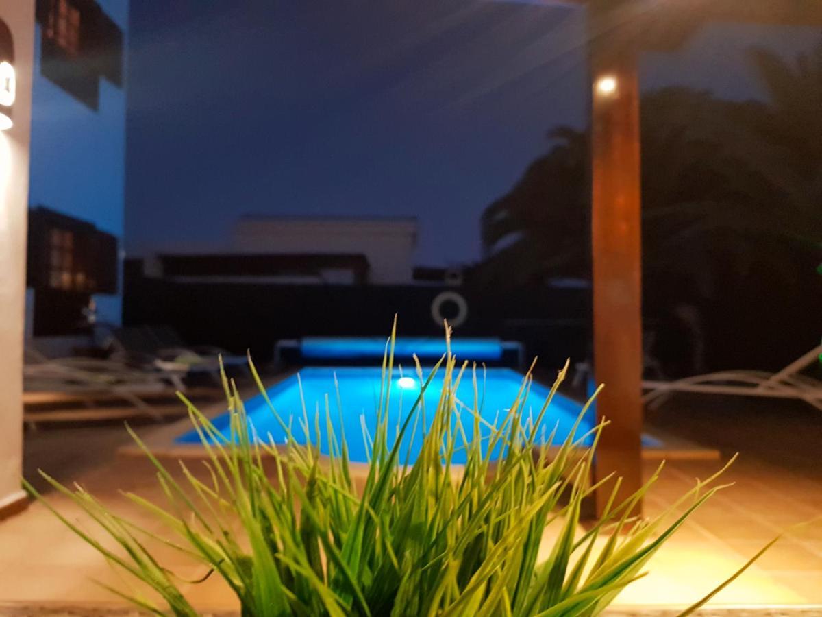 Villa Iseo Playa Blanca  Luaran gambar